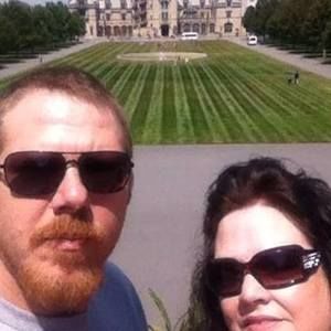 Meet your Posher, Claudia